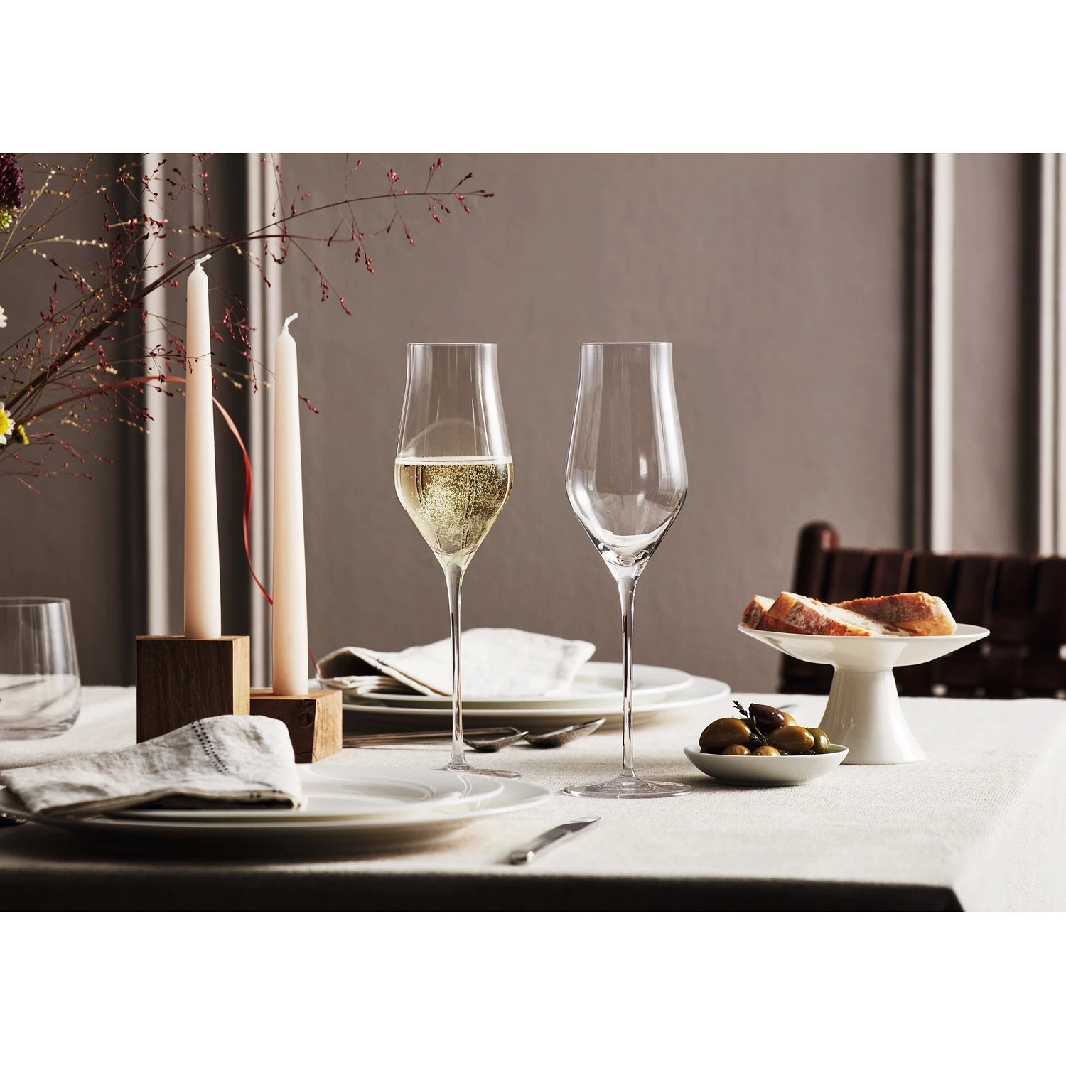 Leonardo Flûtes de champagne Brunelli (lot de 6) - Transparent - 340 ml 4 Leonardo Flûtes de champagne Brunelli (lot de 6) - Transparent - 340 ml – Image 2