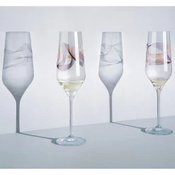 Ritzenhoff Flûtes à champagne Vent I (lot de 2) - Verre cristallin - Transparent - Contenance : 0,25 L 10 Ritzenhoff Flûtes à champagne Vent I (lot de 2) - Verre cristallin - Transparent - Contenance : 0,25 L -Promos Verres Magasin 1000276909 210625 15453800385 MOOD DETAILS P000000001000276909 mood