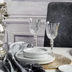 Butlers Verre à vin rouge WINE DINE - Verre cristallin - Transparent -Promos Verres Magasin 1000333430 220218 022 MOOD DETAILS P000000001000333430 mood